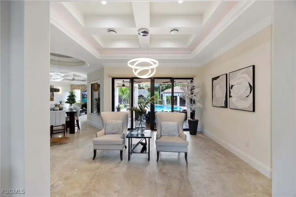 214 9th Street NW Naples FL 34120