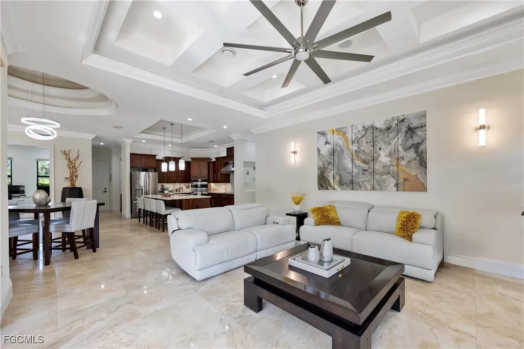 214 9th Street NW Naples FL 34120