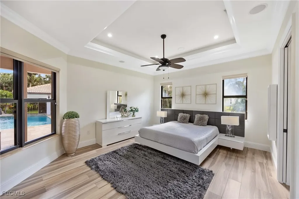 214 9th Street NW Naples FL 34120