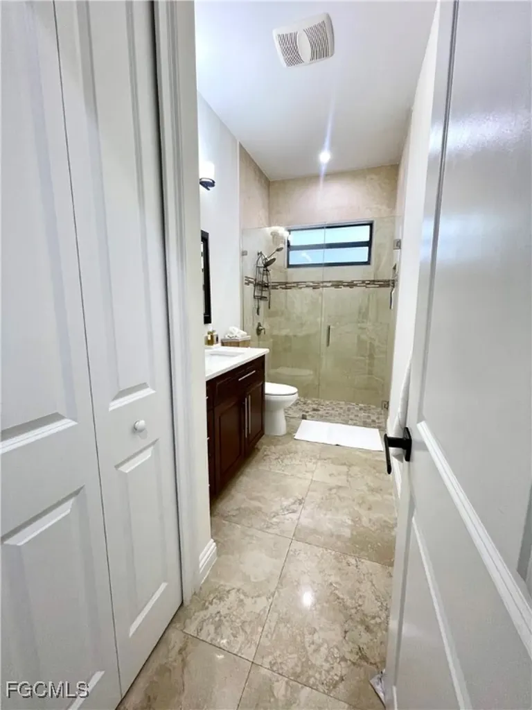 214 9th Street NW Naples FL 34120