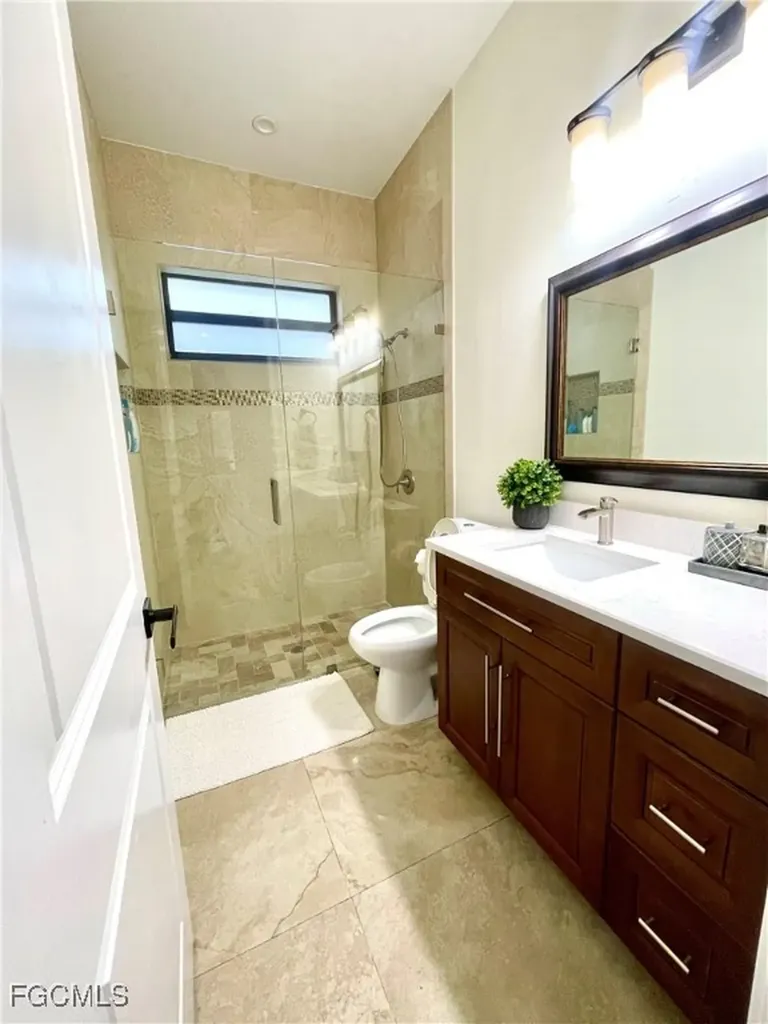 214 9th Street NW Naples FL 34120