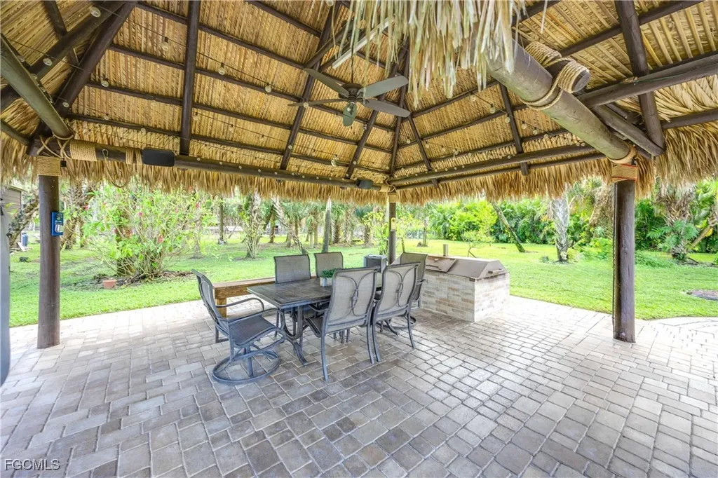 214 9th Street NW Naples FL 34120