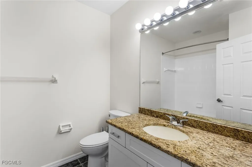 5214 Chiquita Boulevard S Cape Coral FL 33914