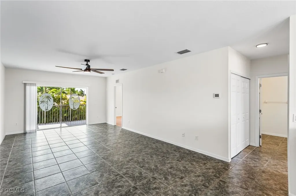 5214 Chiquita Boulevard S Cape Coral FL 33914