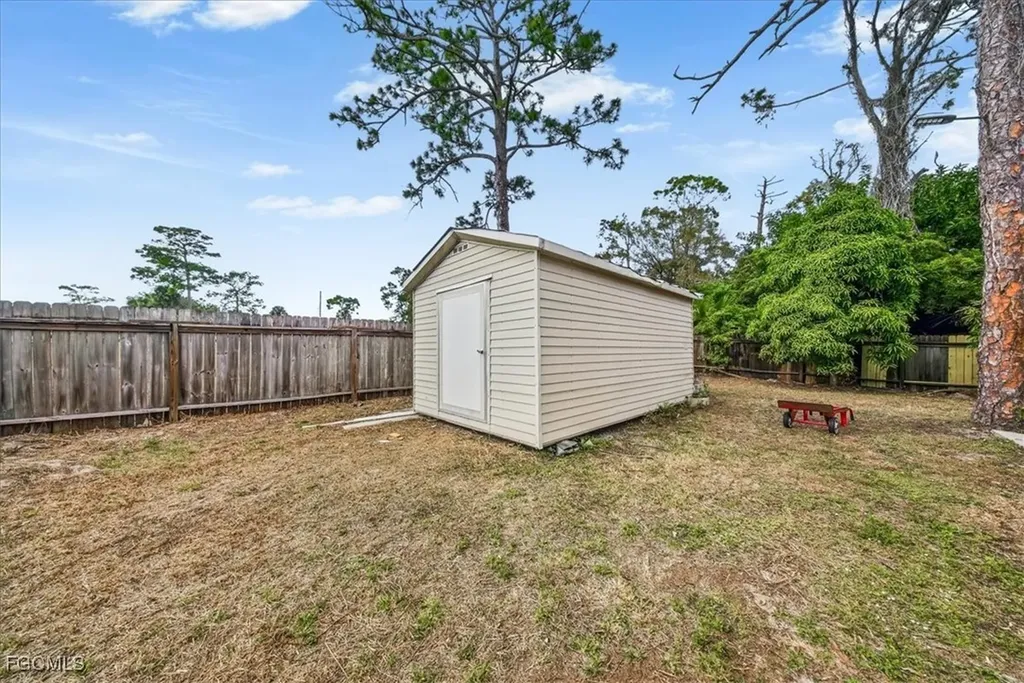 1978 Laurel Lane North Fort Myers FL 33917