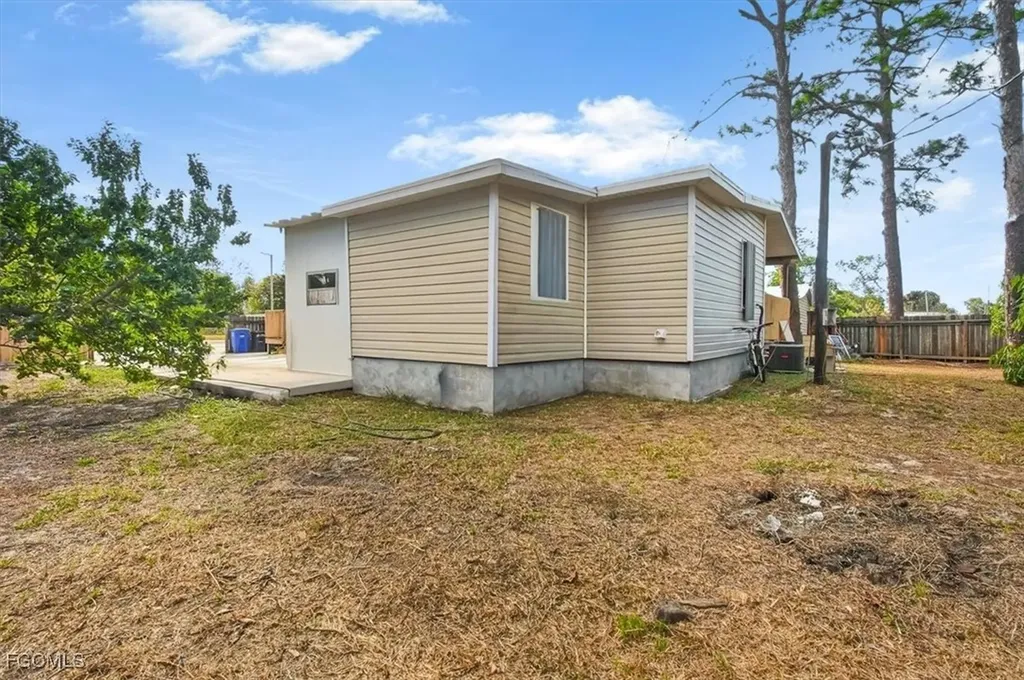 1978 Laurel Lane North Fort Myers FL 33917