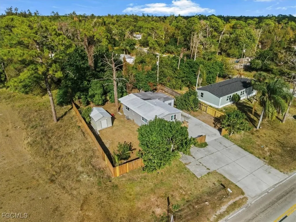 1978 Laurel Lane North Fort Myers FL 33917