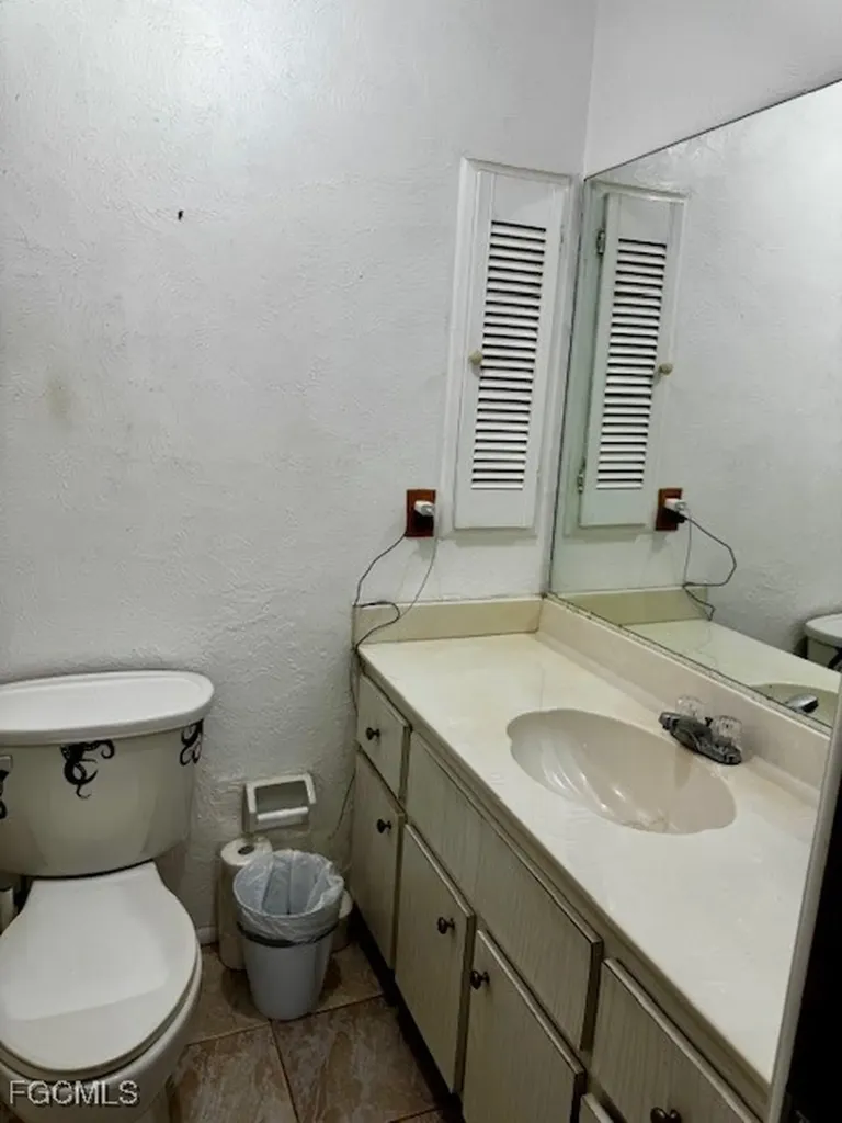 4531 SE 11th Place Cape Coral FL 33904