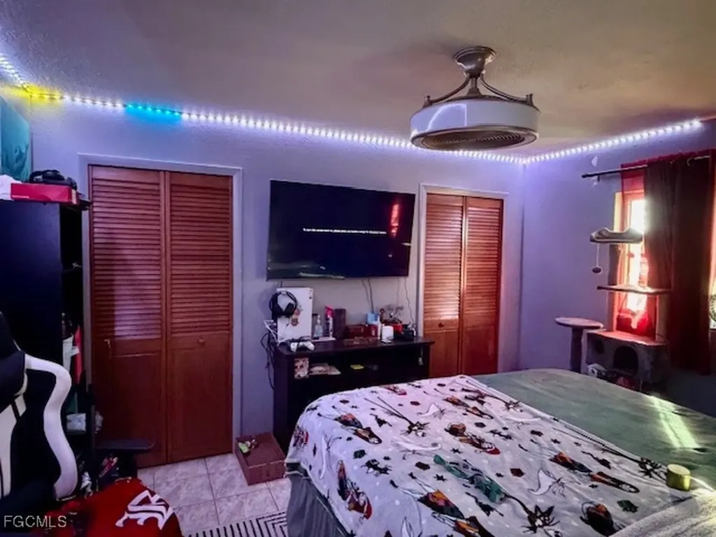 4531 SE 11th Place Cape Coral FL 33904