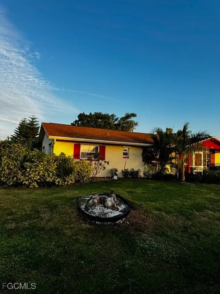 4531 SE 11th Place Cape Coral FL 33904