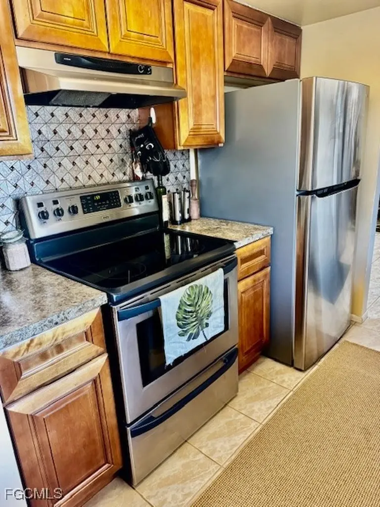 4531 SE 11th Place Cape Coral FL 33904