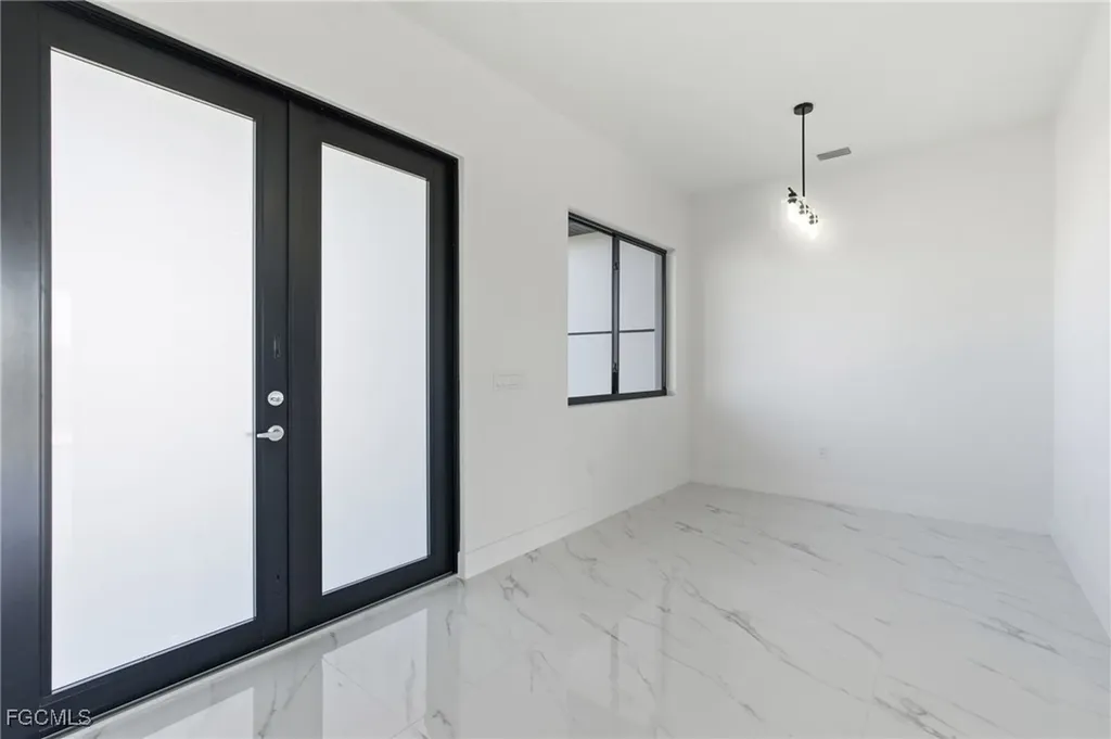 2626 NW 15th Street Cape Coral FL 33993