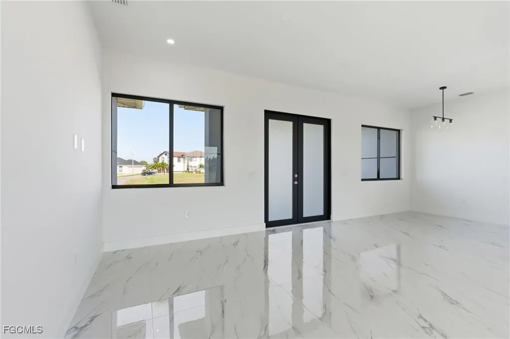 2626 NW 15th Street Cape Coral FL 33993