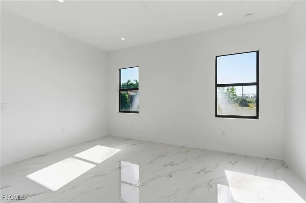 2626 NW 15th Street Cape Coral FL 33993