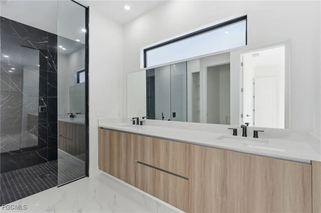 2626 NW 15th Street Cape Coral FL 33993