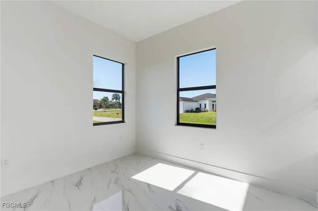 2626 NW 15th Street Cape Coral FL 33993