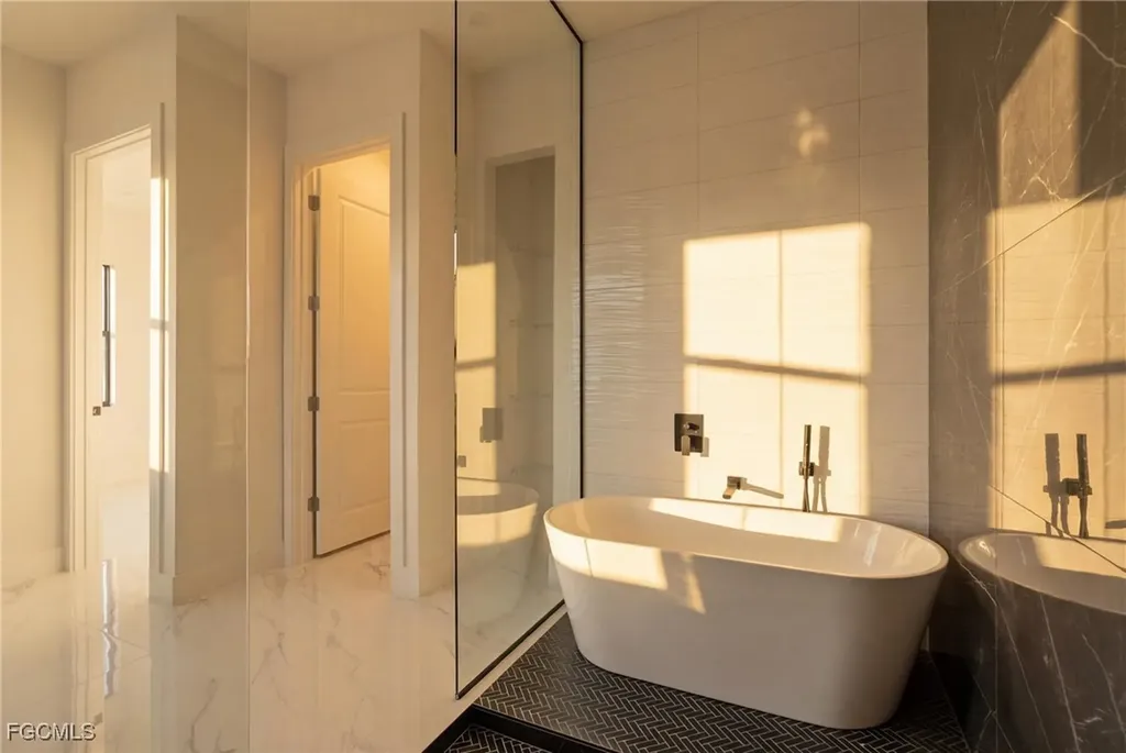 2626 NW 15th Street Cape Coral FL 33993