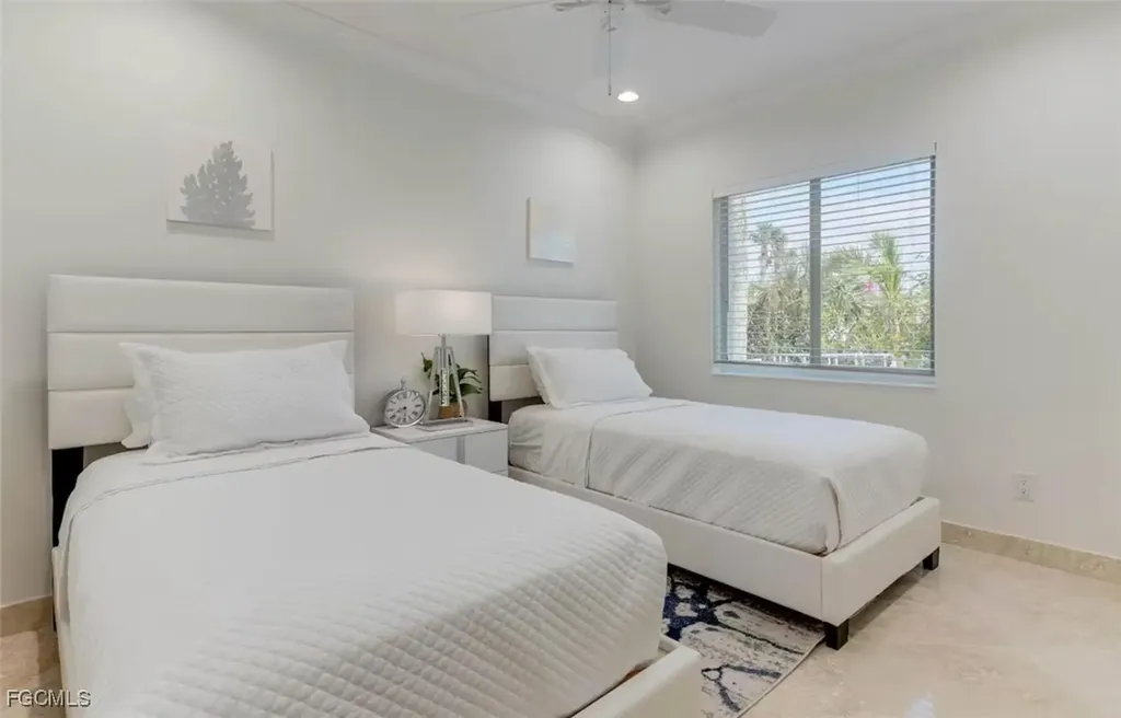 2740 N Beach Road Englewood FL 34223