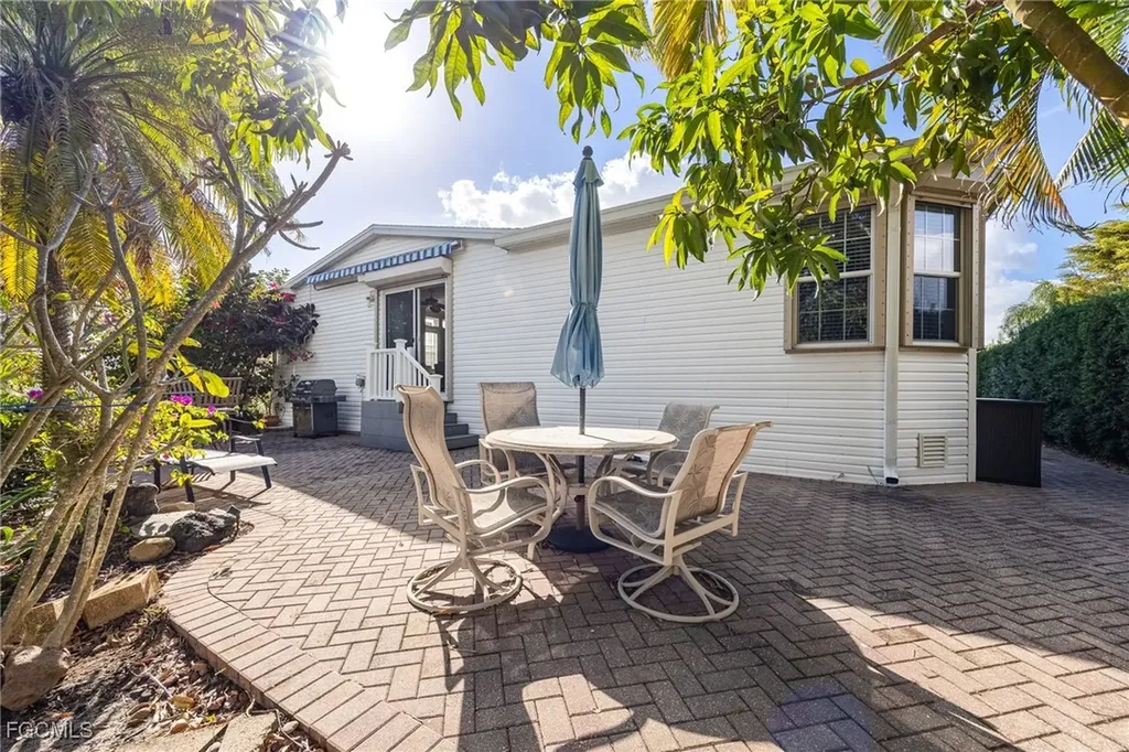 58 Snead Drive North Fort Myers FL 33903