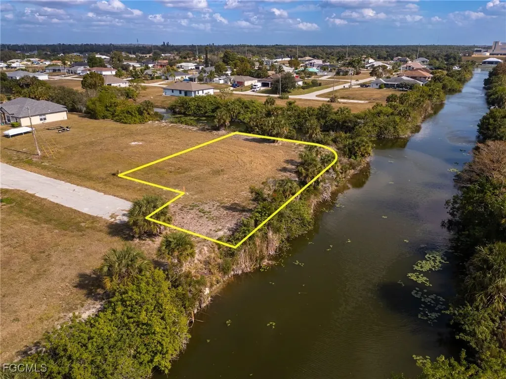 1729 NE 21st Avenue Cape Coral FL 33909