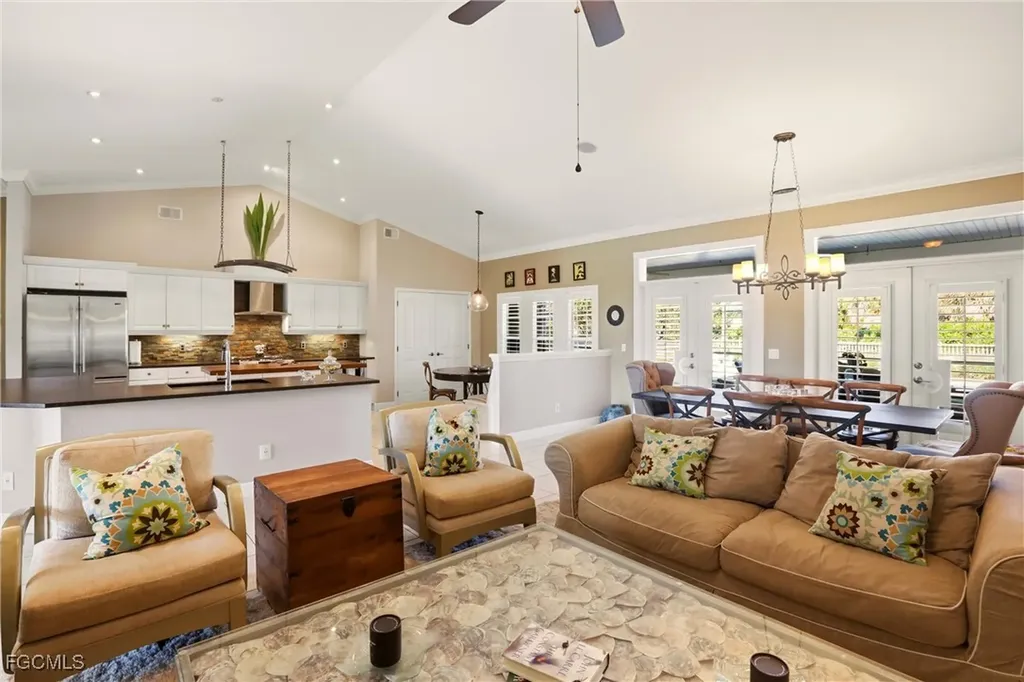 15800 Caloosa Creek Circle Fort Myers FL 33908