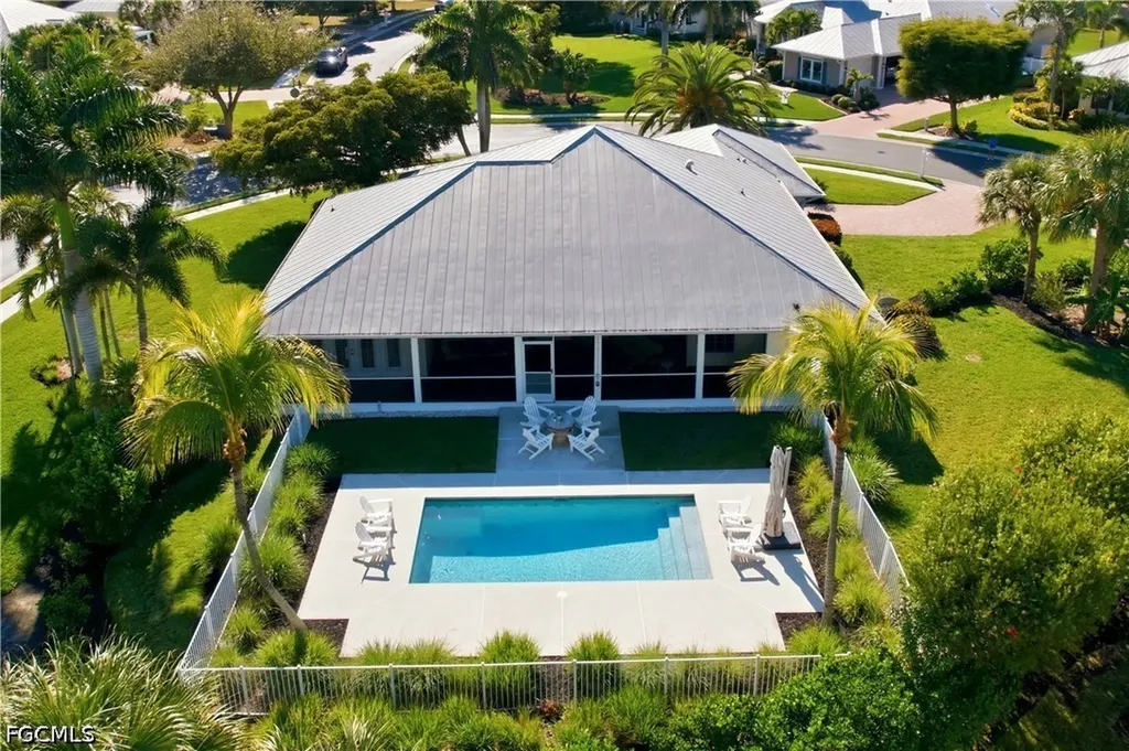 15800 Caloosa Creek Circle Fort Myers FL 33908