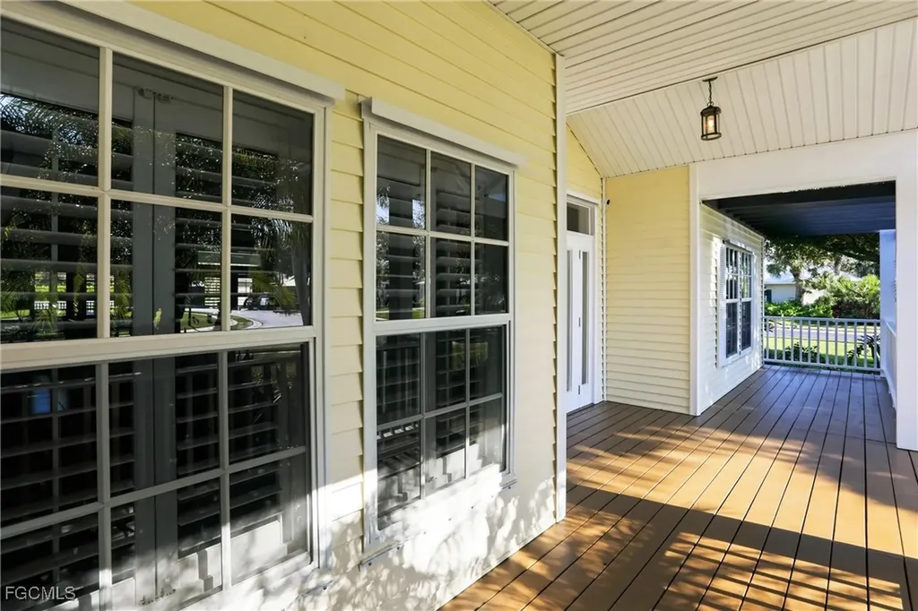 15800 Caloosa Creek Circle Fort Myers FL 33908