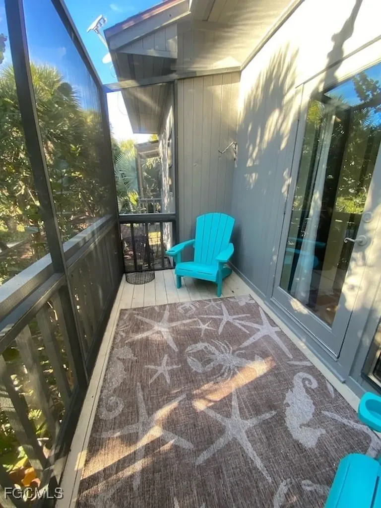 370 Townhouse Lane 61 Upper Captiva FL 33924