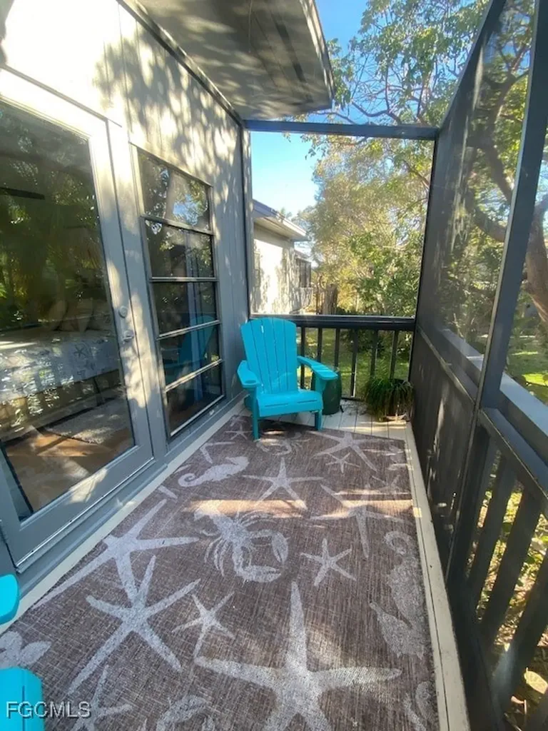 370 Townhouse Lane 61 Upper Captiva FL 33924