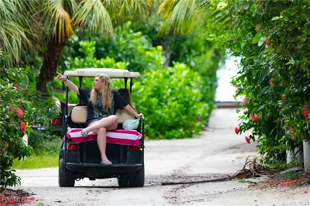 370 Townhouse Lane 61 Upper Captiva FL 33924