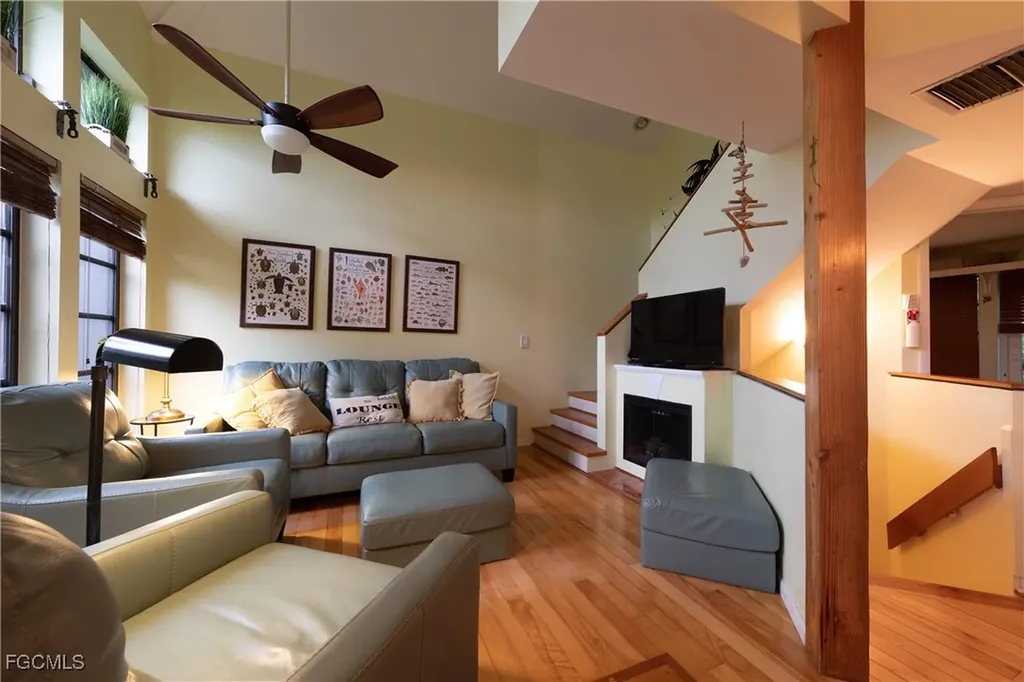 370 Townhouse Lane 61 Upper Captiva FL 33924