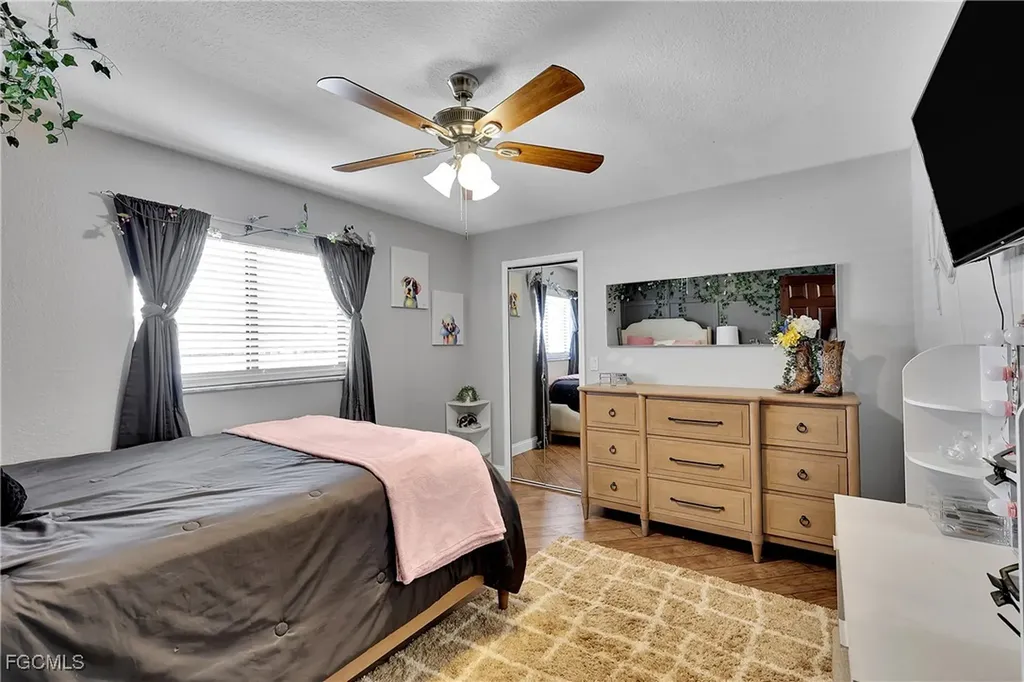 3609 SE 4th Avenue Cape Coral FL 33904