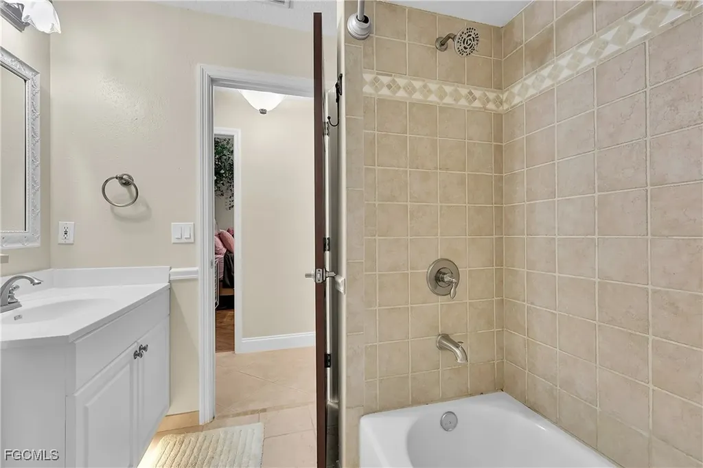 3609 SE 4th Avenue Cape Coral FL 33904