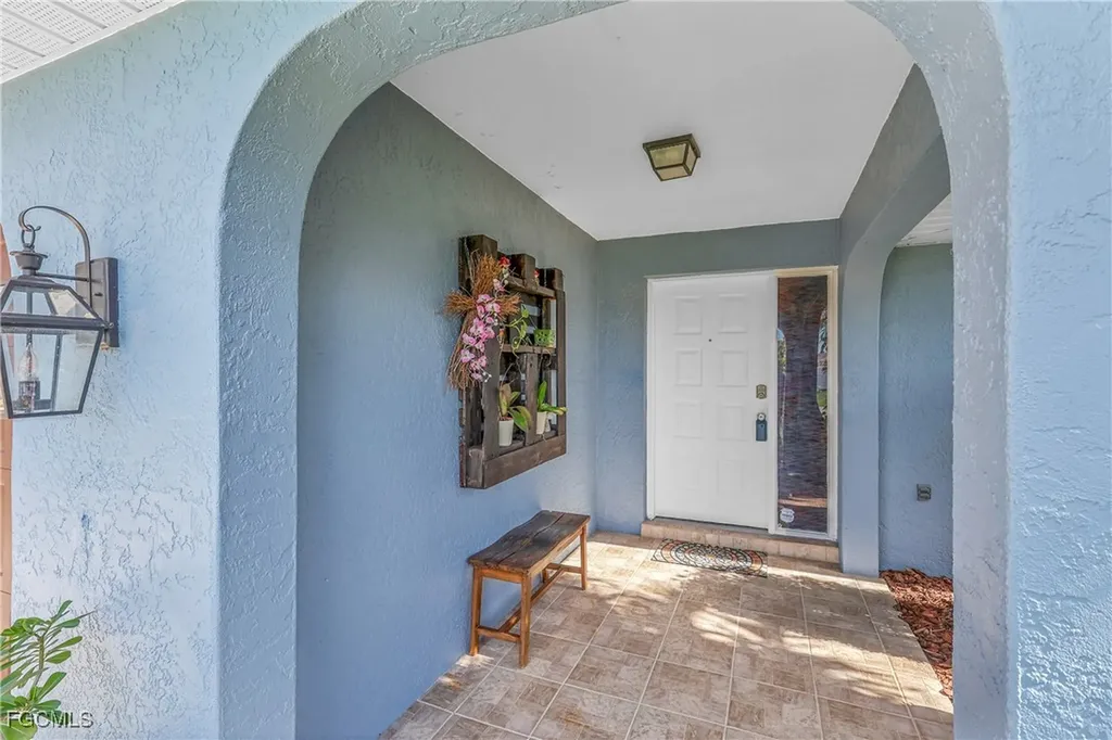 3609 SE 4th Avenue Cape Coral FL 33904