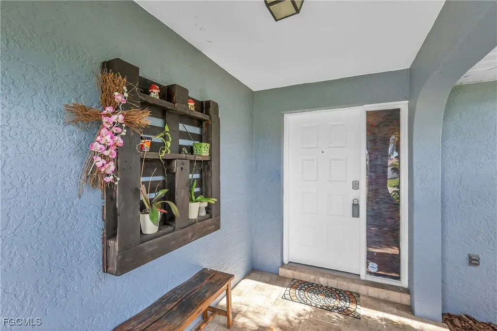 3609 SE 4th Avenue Cape Coral FL 33904