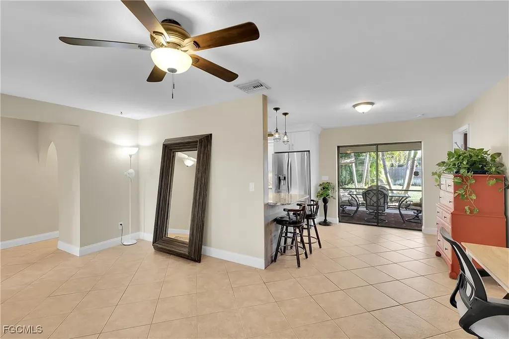 3609 SE 4th Avenue Cape Coral FL 33904