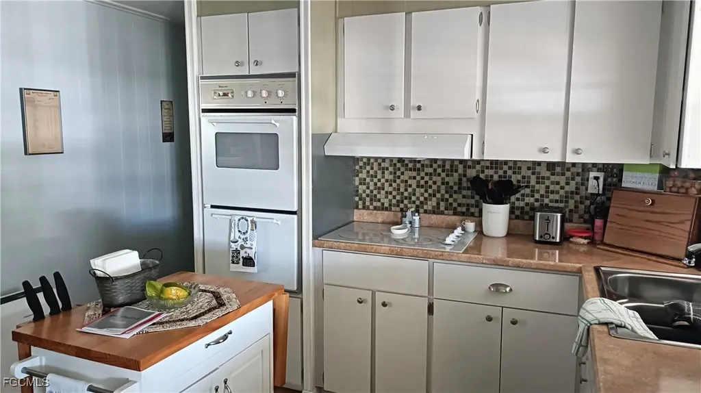 524 Timber Lane S North Fort Myers FL 33917