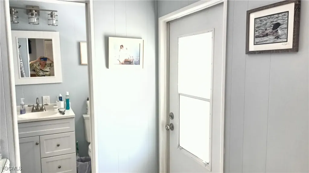 524 Timber Lane S North Fort Myers FL 33917