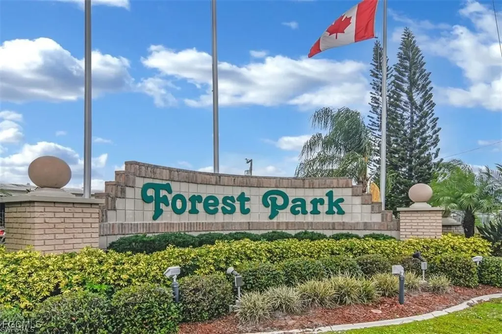 524 Timber Lane S North Fort Myers FL 33917