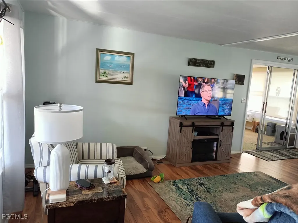 524 Timber Lane S North Fort Myers FL 33917
