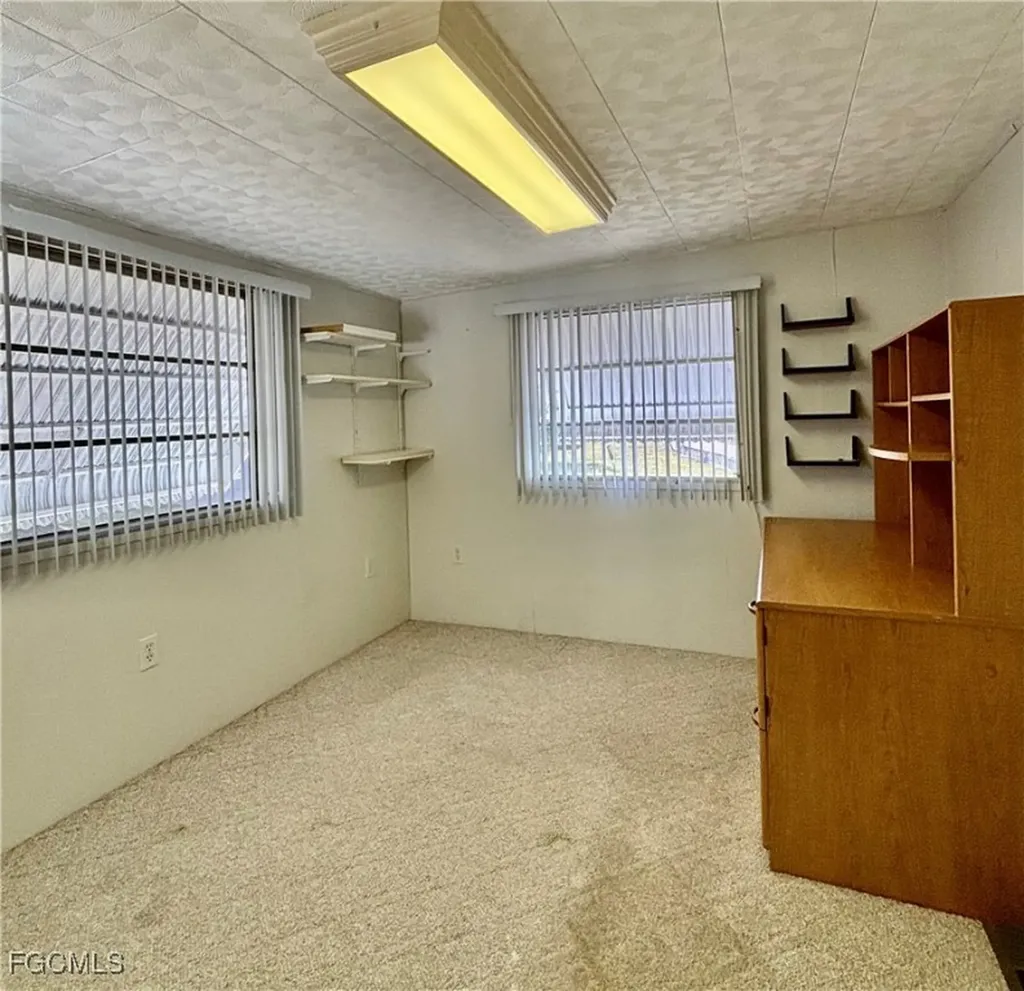 401 Timber Lane N North Fort Myers FL 33917