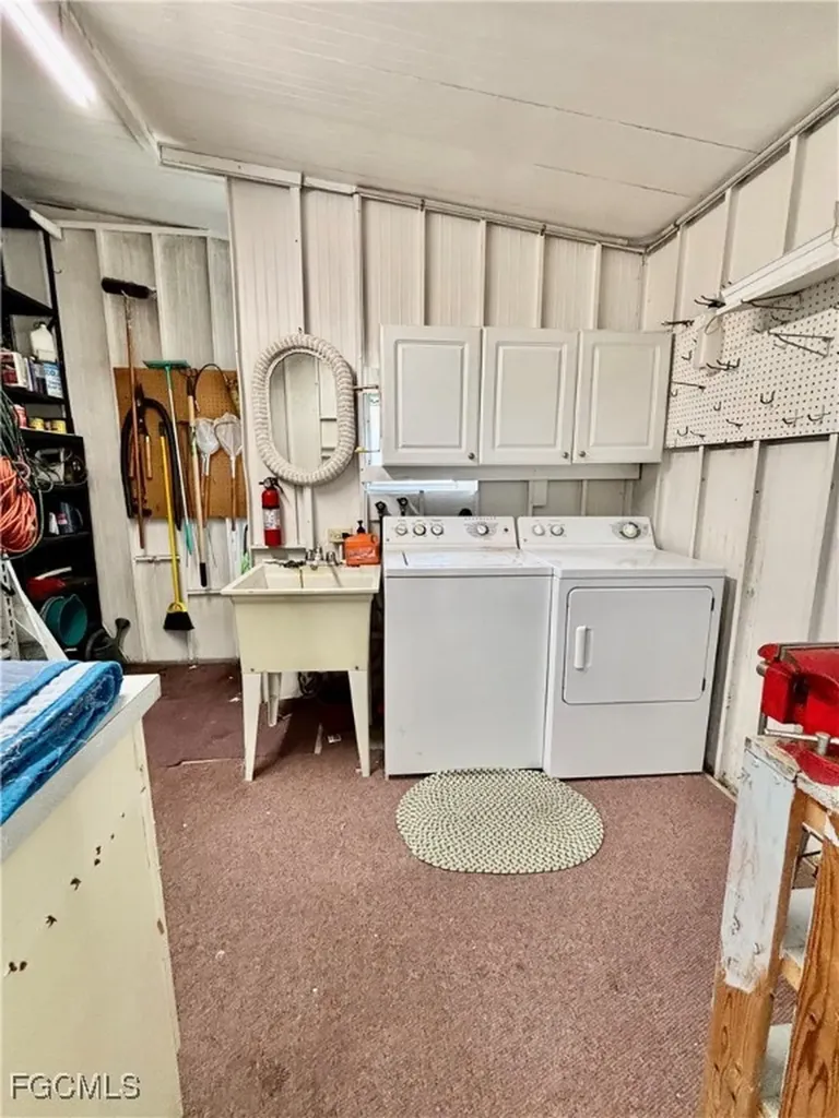 401 Timber Lane N North Fort Myers FL 33917