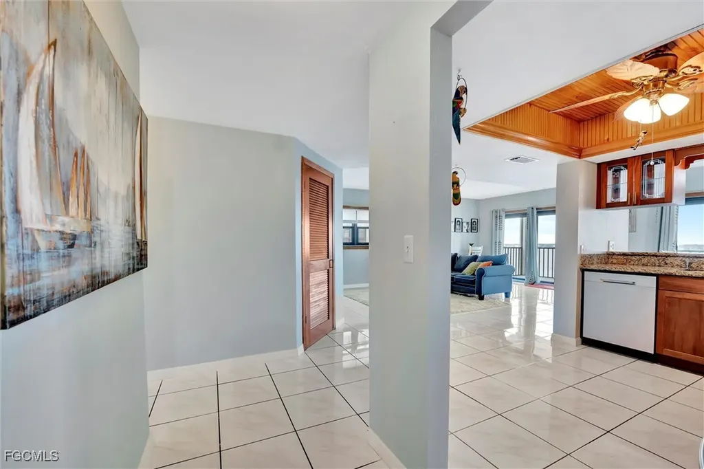 1901 Clifford Street Fort Myers FL 33901