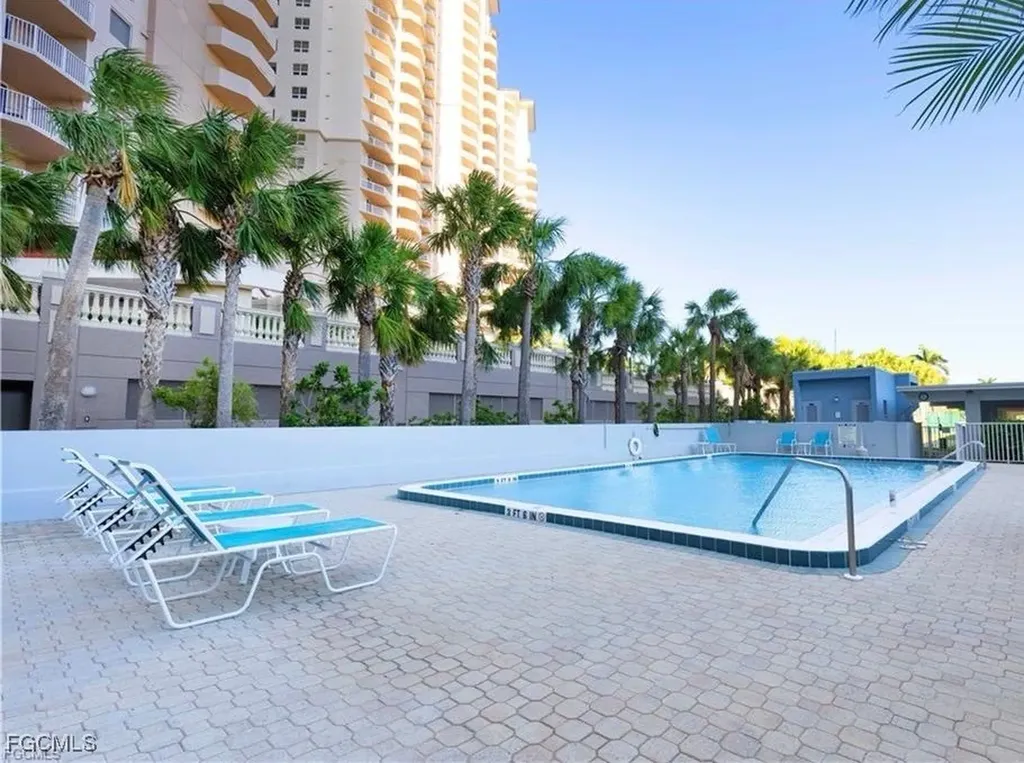 1901 Clifford Street Fort Myers FL 33901