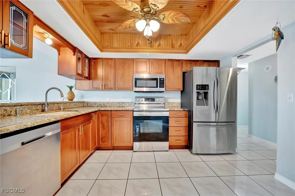 1901 Clifford Street Fort Myers FL 33901