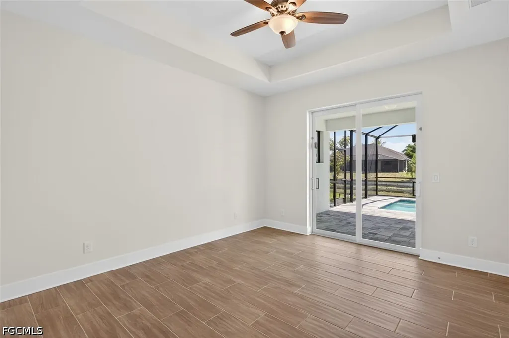 906 SW 12th Terrace Cape Coral FL 33991
