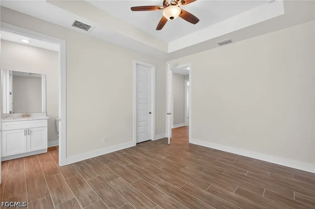 906 SW 12th Terrace Cape Coral FL 33991