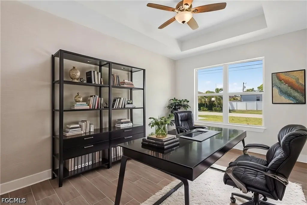 906 SW 12th Terrace Cape Coral FL 33991