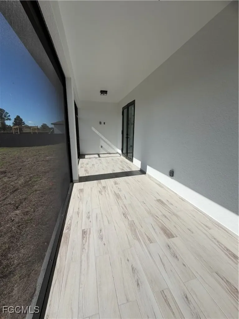 2511 30th Street SW Lehigh Acres FL 33976