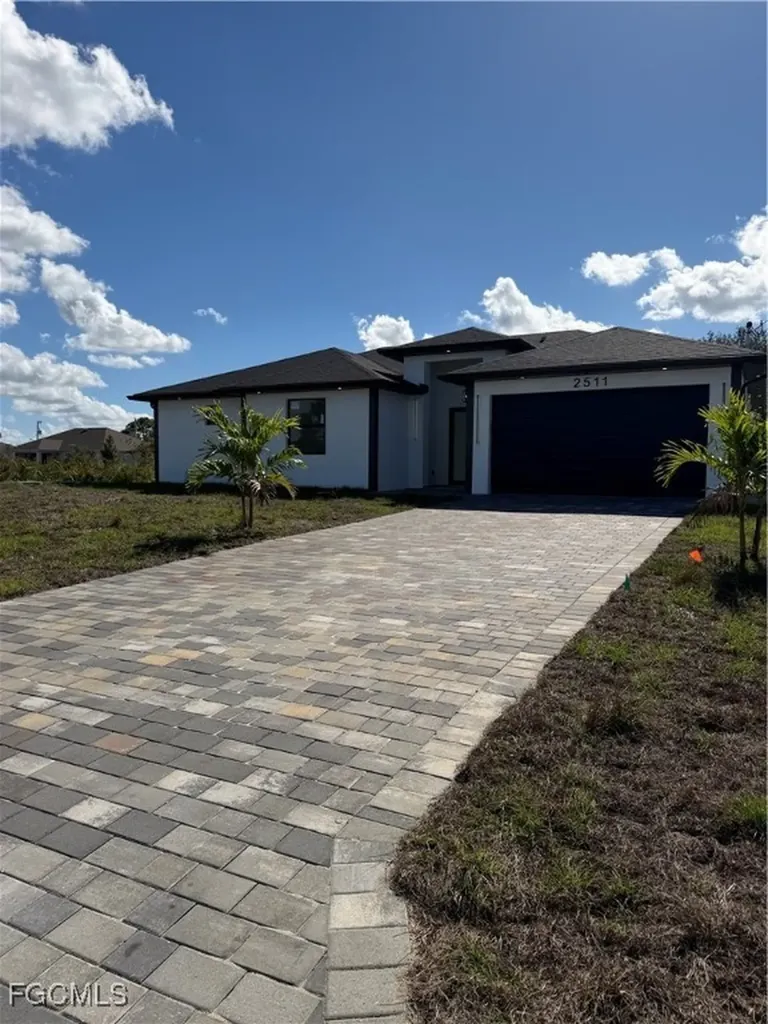 2511 30th Street SW Lehigh Acres FL 33976